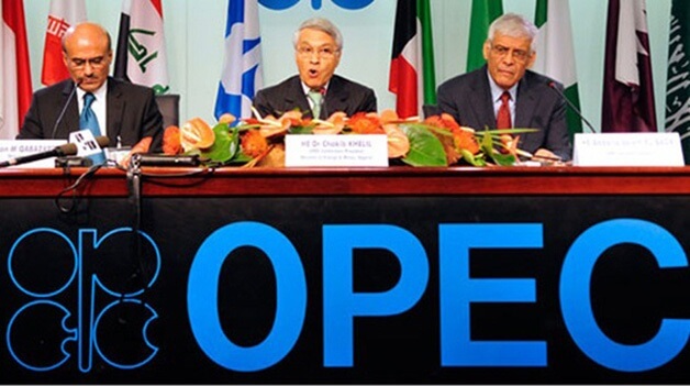 Vào ngày Chủ Nhật, liên minh OPEC+ đã đạt được thỏa thuận về việc tăng sản lượng dầu ở mức khiêm tốn cho tháng 6. Tuy nhiên, mức tăng này phần lớn sẽ chỉ tồn tại trên văn bản chừng nào cuộc căng thẳng tại Iran vẫn tiếp tục gây gián đoạn nguồn cung dầu từ vùng Vịnh qua eo biển Hormuz.