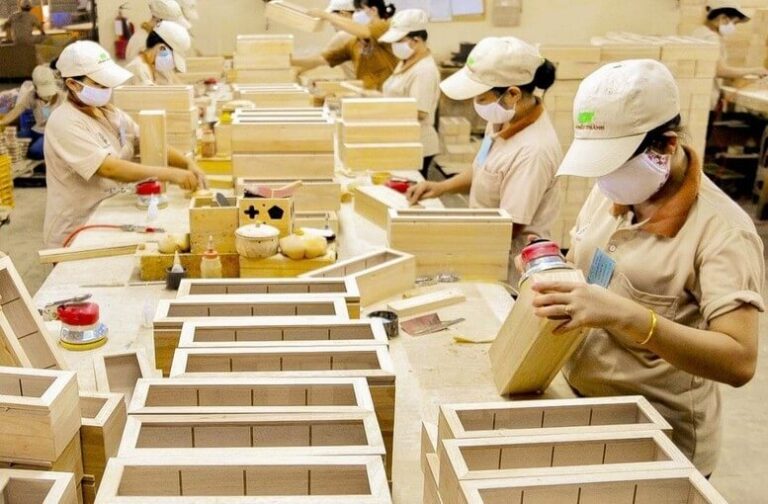 Việc Cơ quan Đại diện Thương mại Hoa Kỳ xếp Việt Nam vào nhóm cảnh báo cao nhất về sở hữu trí tuệ trong Báo cáo Đặc biệt 301 năm 2026 đang đặt ra những thách thức chưa từng có, tiềm ẩn rủi ro về các biện pháp trừng phạt thuế quan diện rộng…